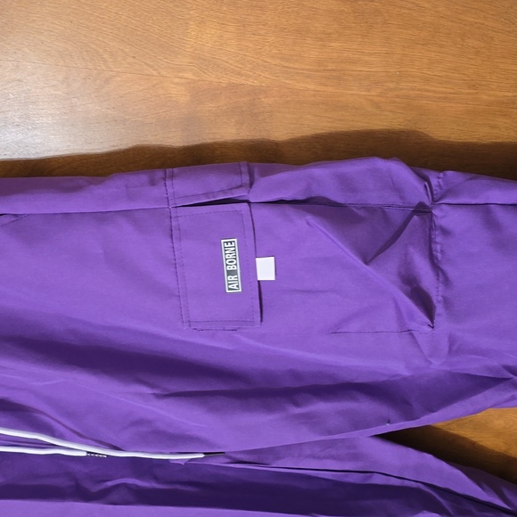 No Boundaries Purple Cargo Pants - Picture 3 of 6